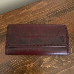 Frye Women’s Wallet
